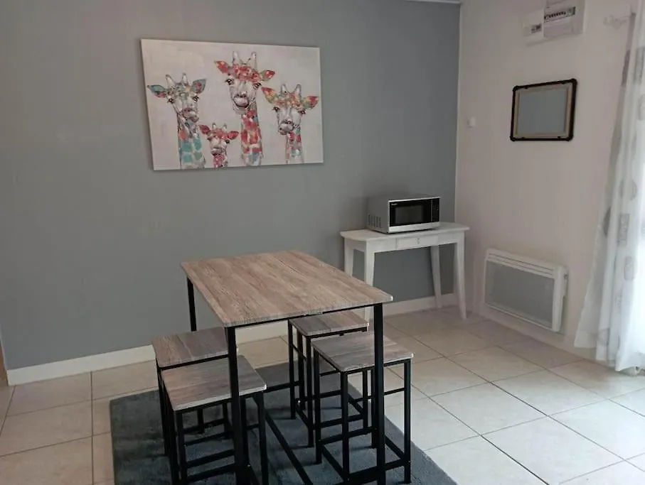 Gite Perigord Rocamadour Sarlat Naturiste De Mi Mai A Septembre Salviac Holiday home