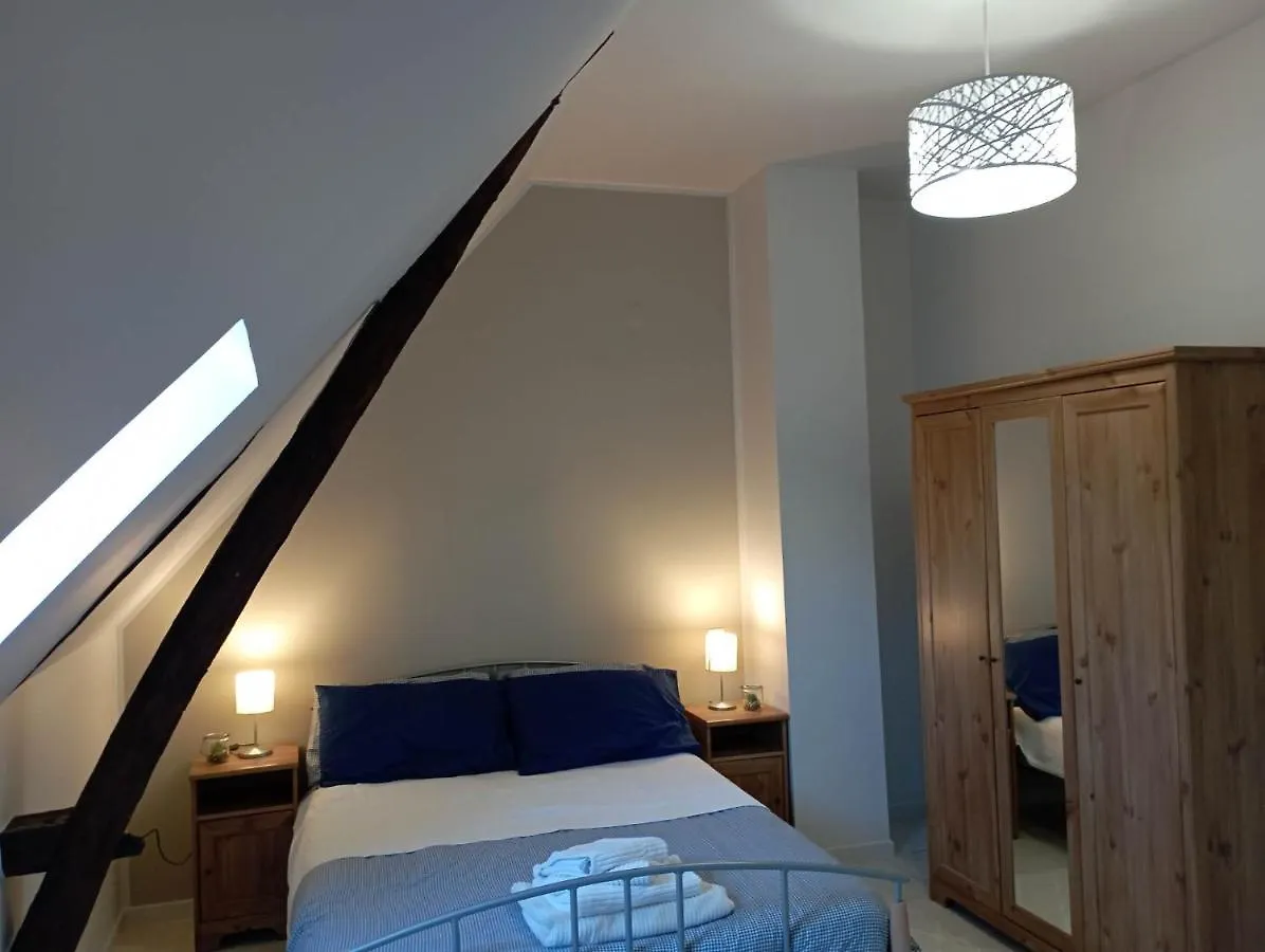 Gite Perigord Rocamadour Sarlat Naturiste De Mi Mai A Septembre Salviac Holiday home