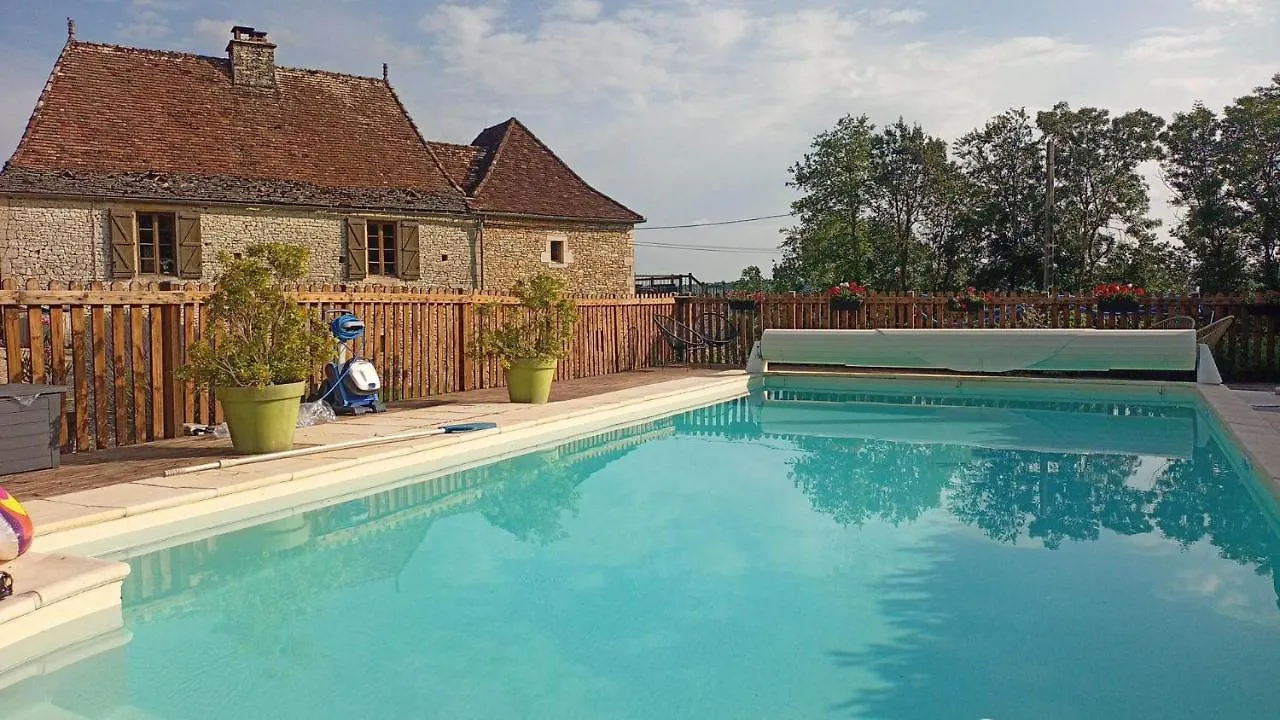Gite Perigord Rocamadour Sarlat Naturiste De Mi Mai A Septembre Salviac Holiday home