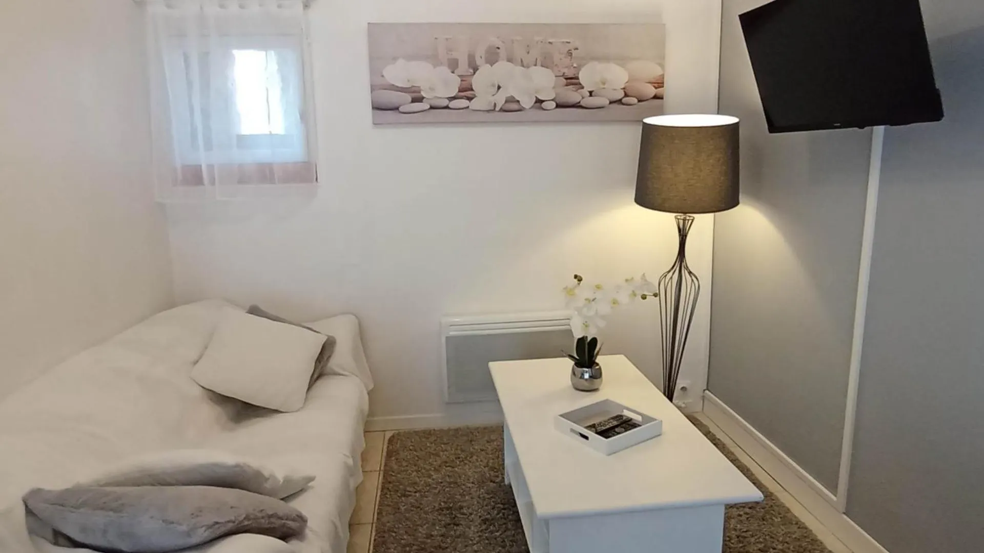 Holiday home Gite Perigord Rocamadour Sarlat Naturiste De Mi Mai A Septembre Salviac